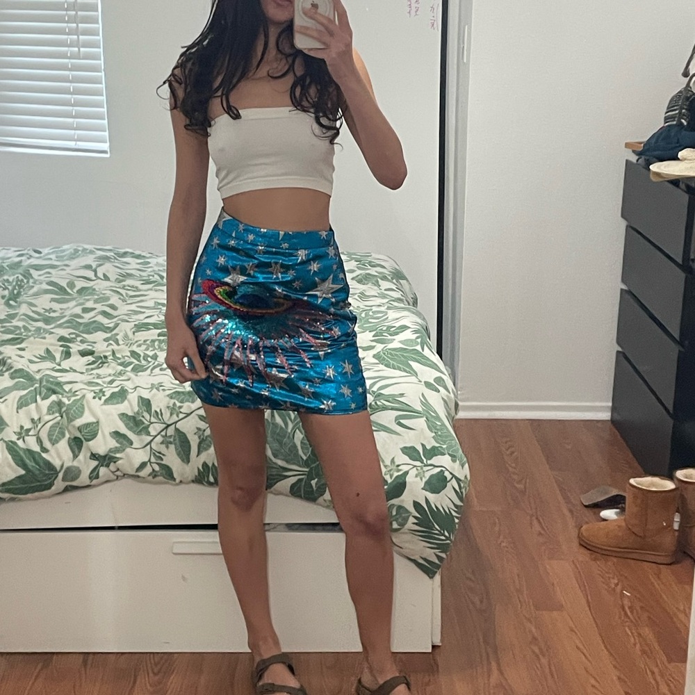 MOVING SALE Blue Boohoo Skirt